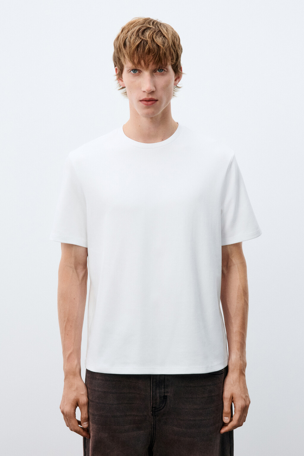 Футболка прямая из гладкой ткани - цвет белый - 3