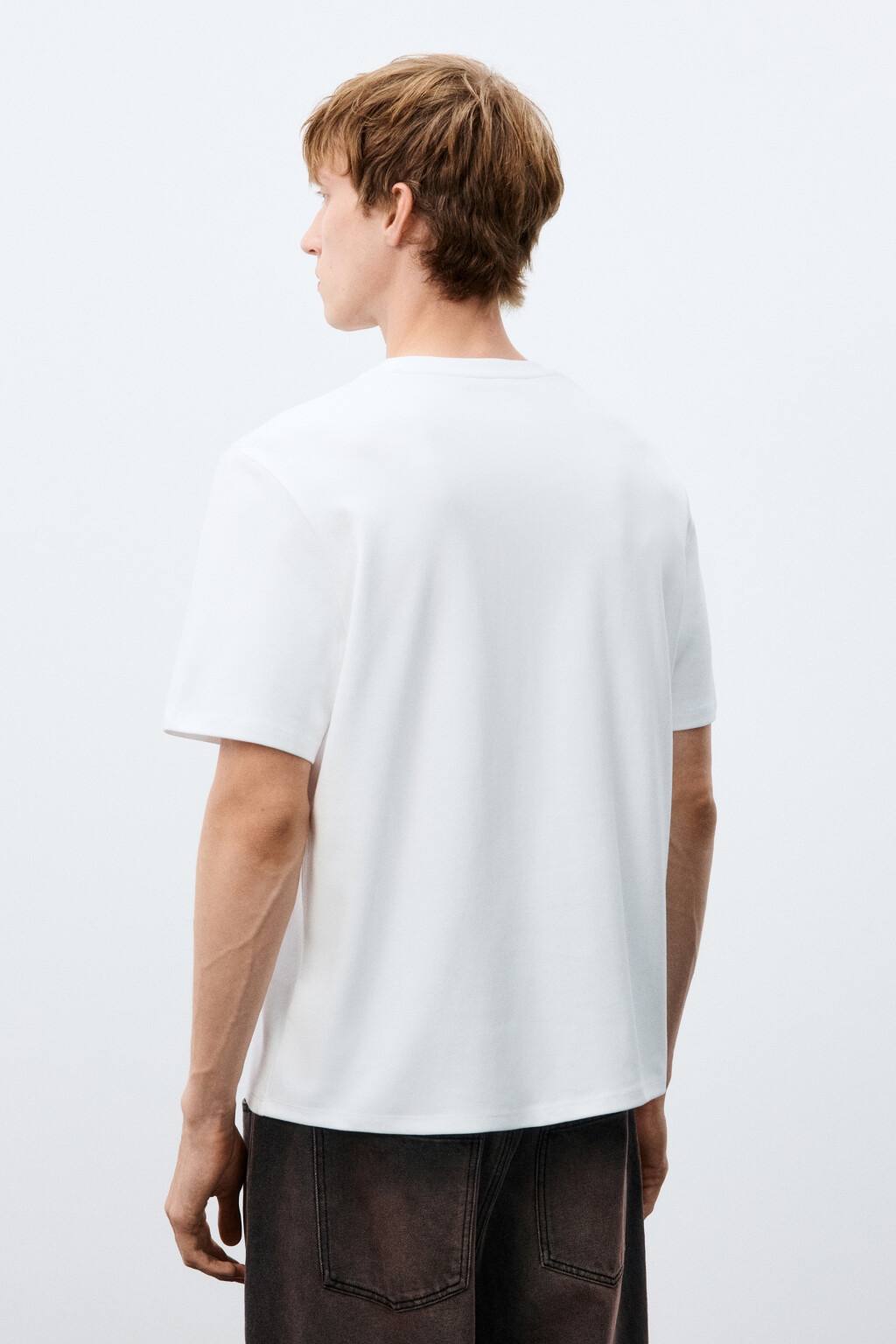 Футболка прямая из гладкой ткани - цвет белый - 4