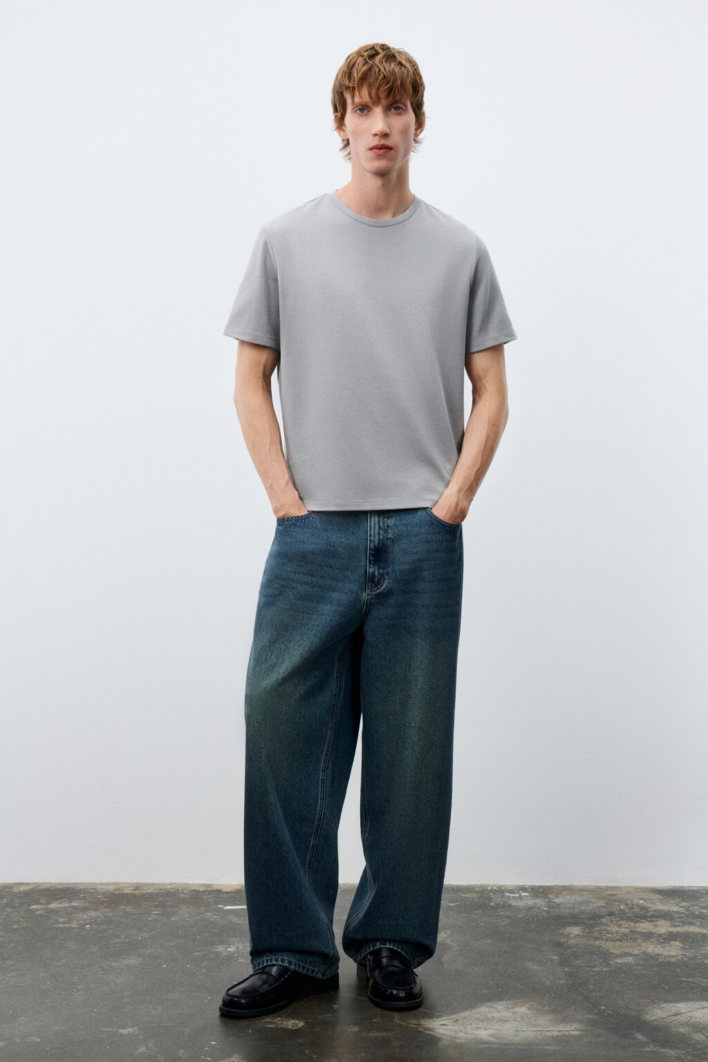 Футболка прямая из гладкой ткани - цвет серый - 4