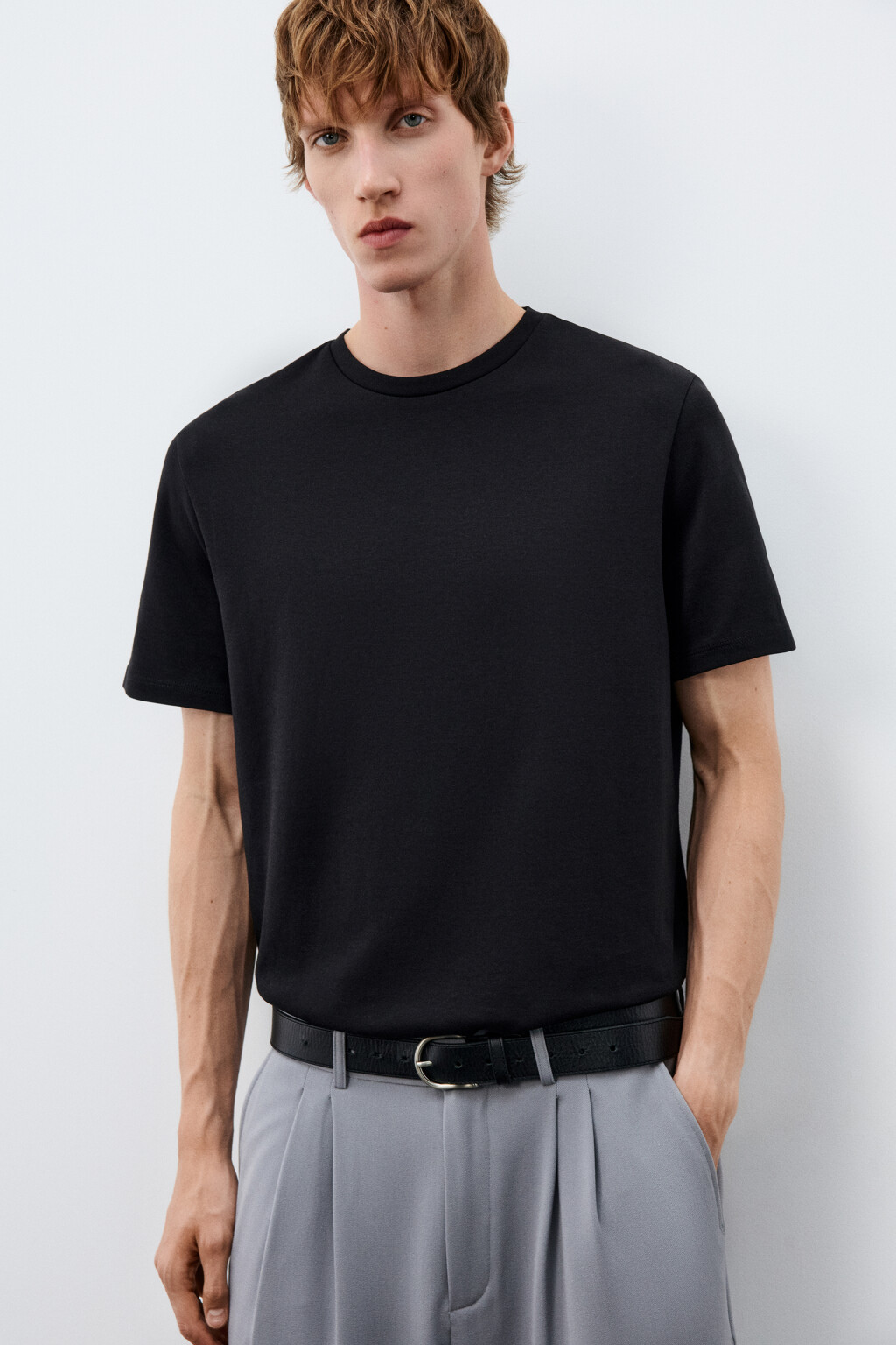 Футболка прямая из гладкой ткани - цвет черный - 1