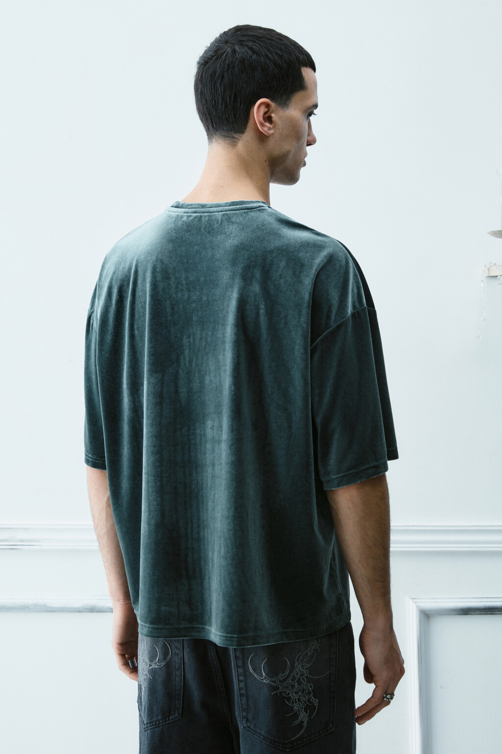 Футболка укороченная из велюра - цвет зеленый - 4