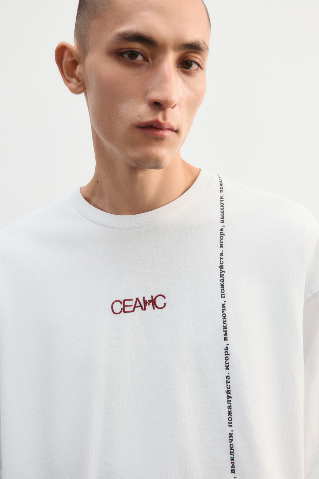 Лонгслив хлопковый с принтом - цвет белый - 6