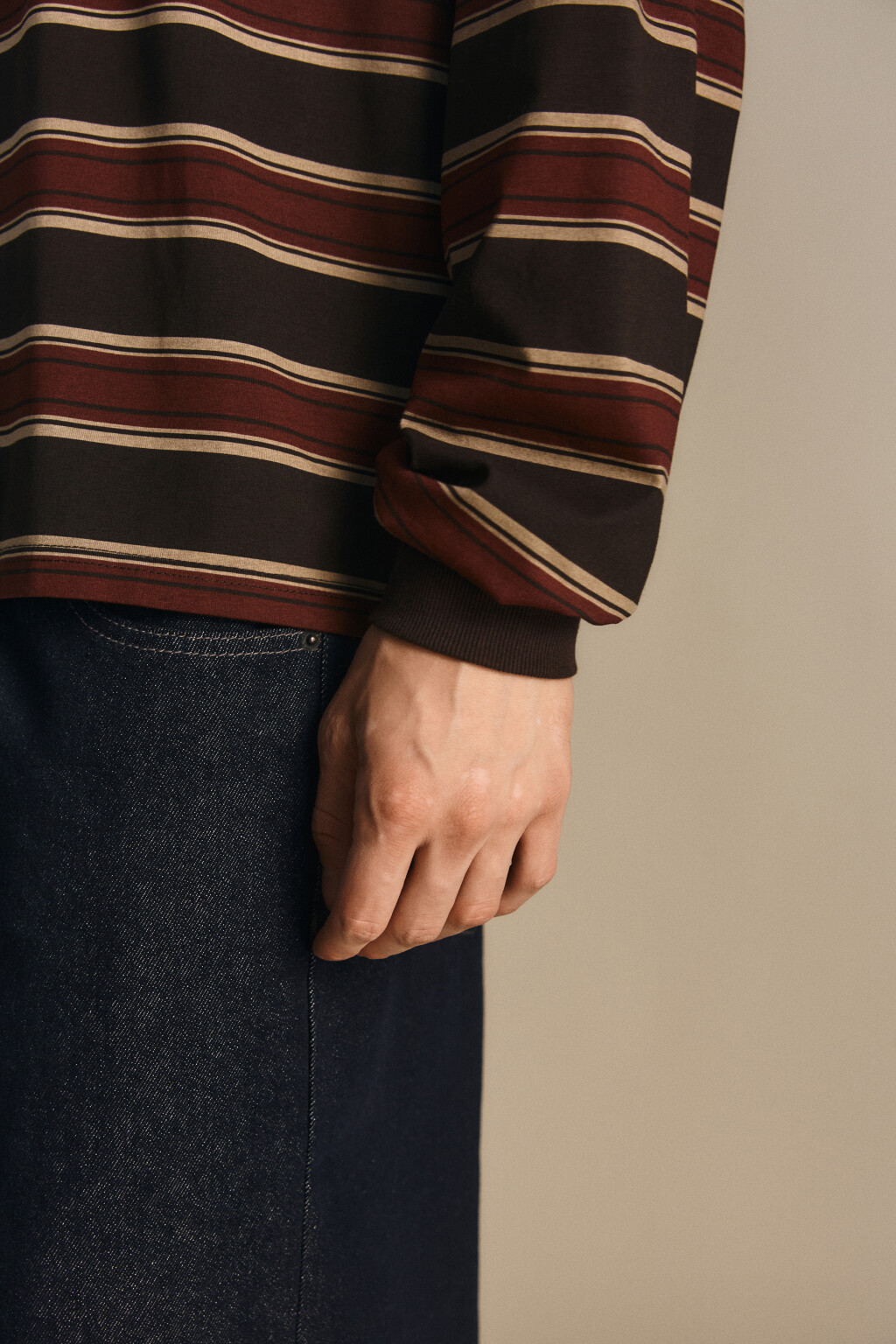 Свитшот в полоску с воротничком - цвет бордовый - 7