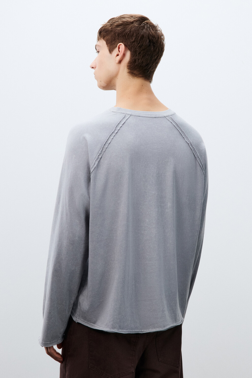 Лонгслив вареный с открытыми срезами - цвет серый - 3
