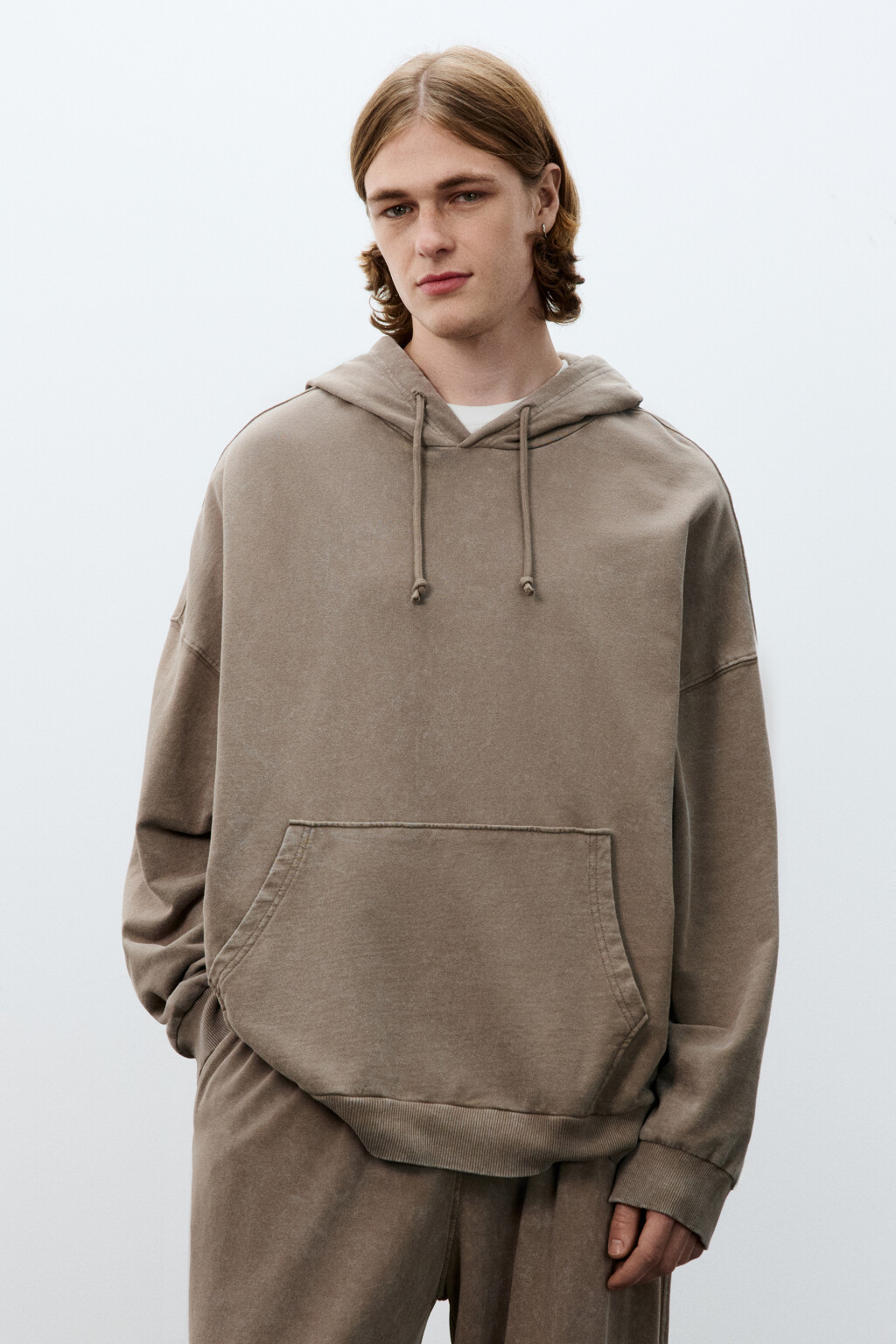 Худи оверсайз с капюшоном - цвет коричневый - 2