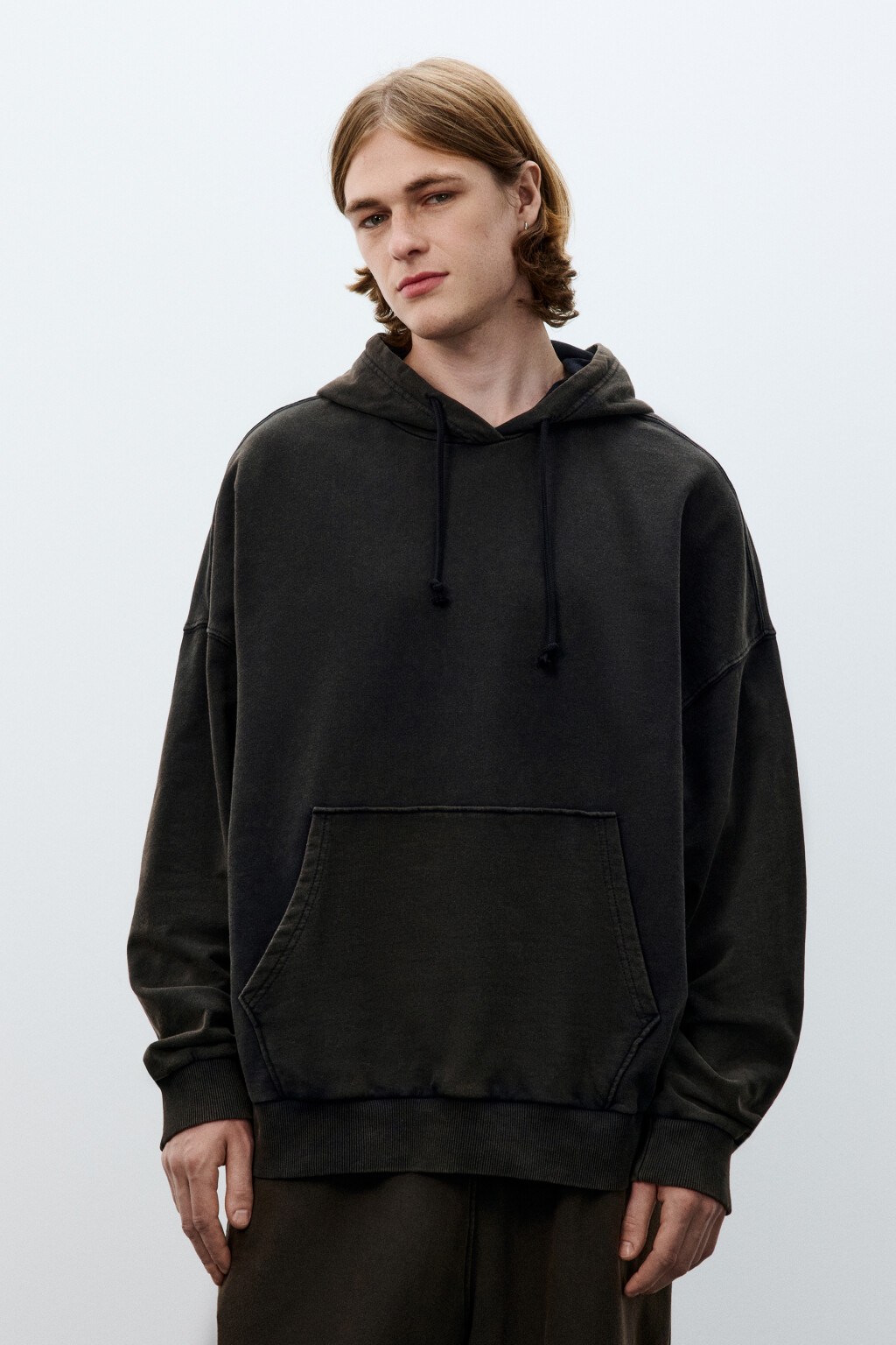 Худи оверсайз с капюшоном - цвет черный - 2