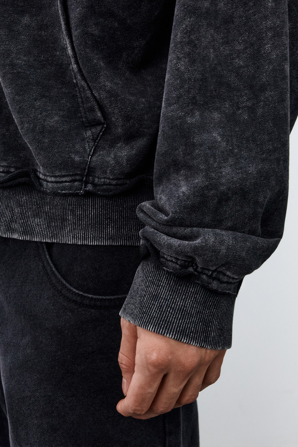 Худи-зипка с вареным эффектом - цвет черный - 7