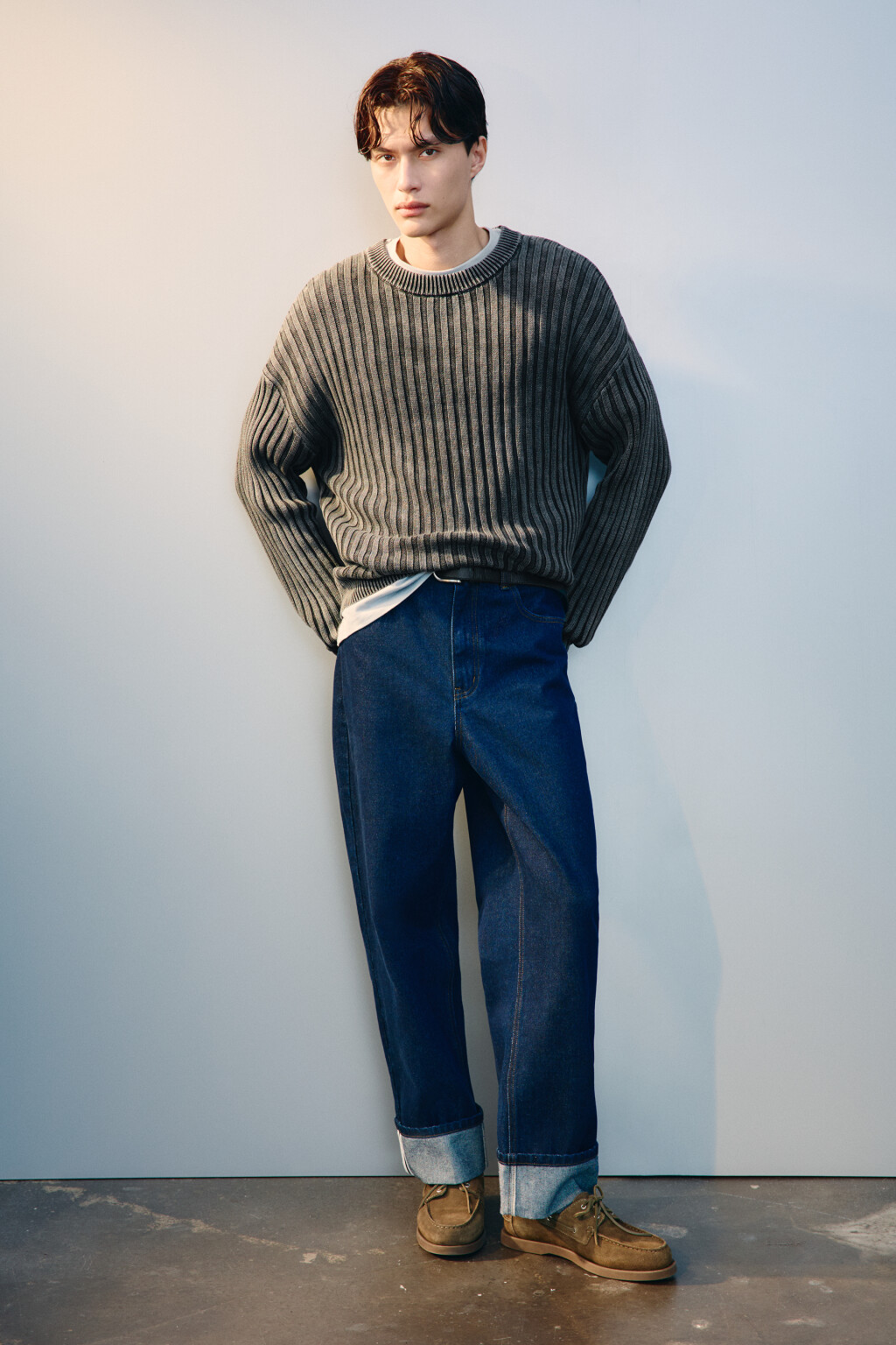 Джемпер вязаный в рубчик - цвет серый - 4