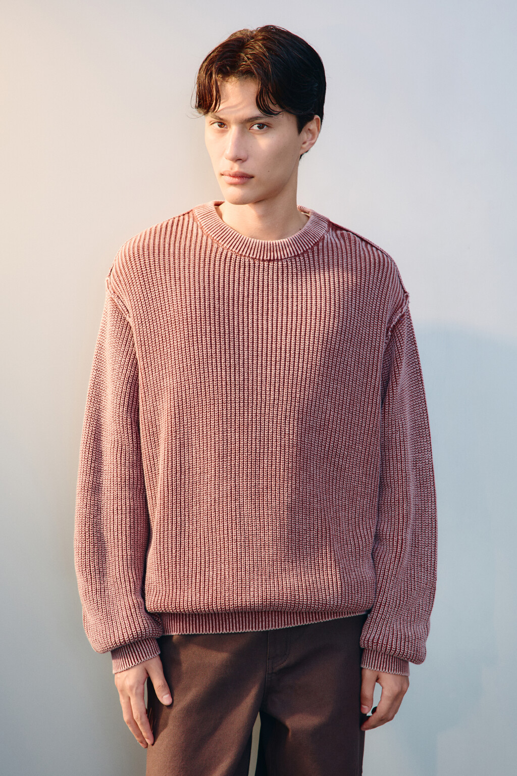 Джемпер вязаный с вареным эффектом - цвет бордовый - 3