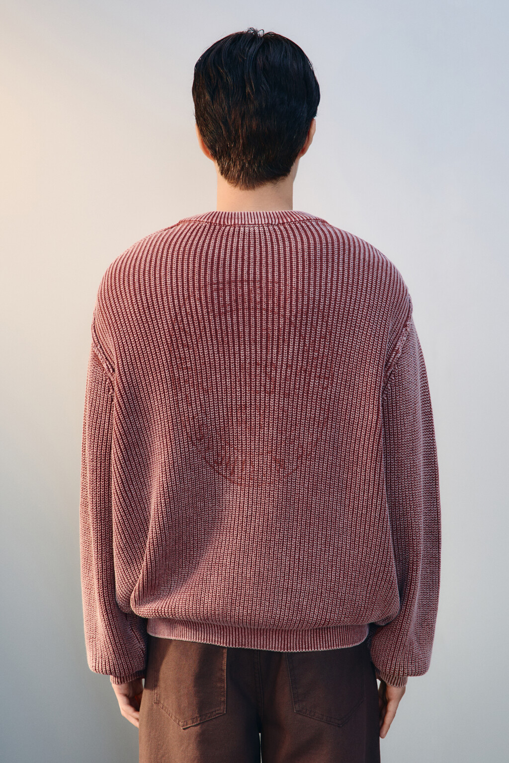 Джемпер вязаный с вареным эффектом - цвет бордовый - 4