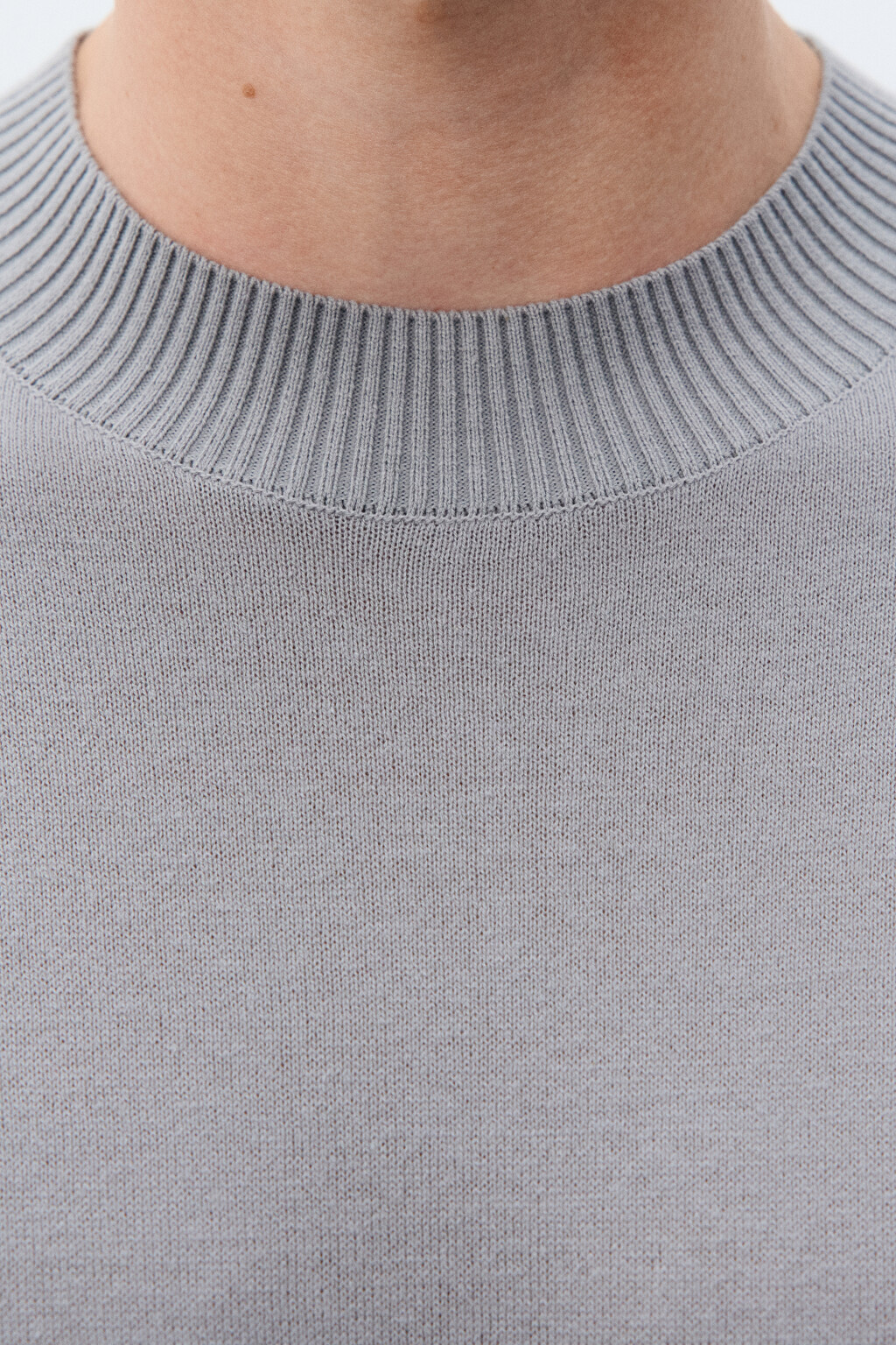 Джемпер тонкий вязаный - цвет серый - 5