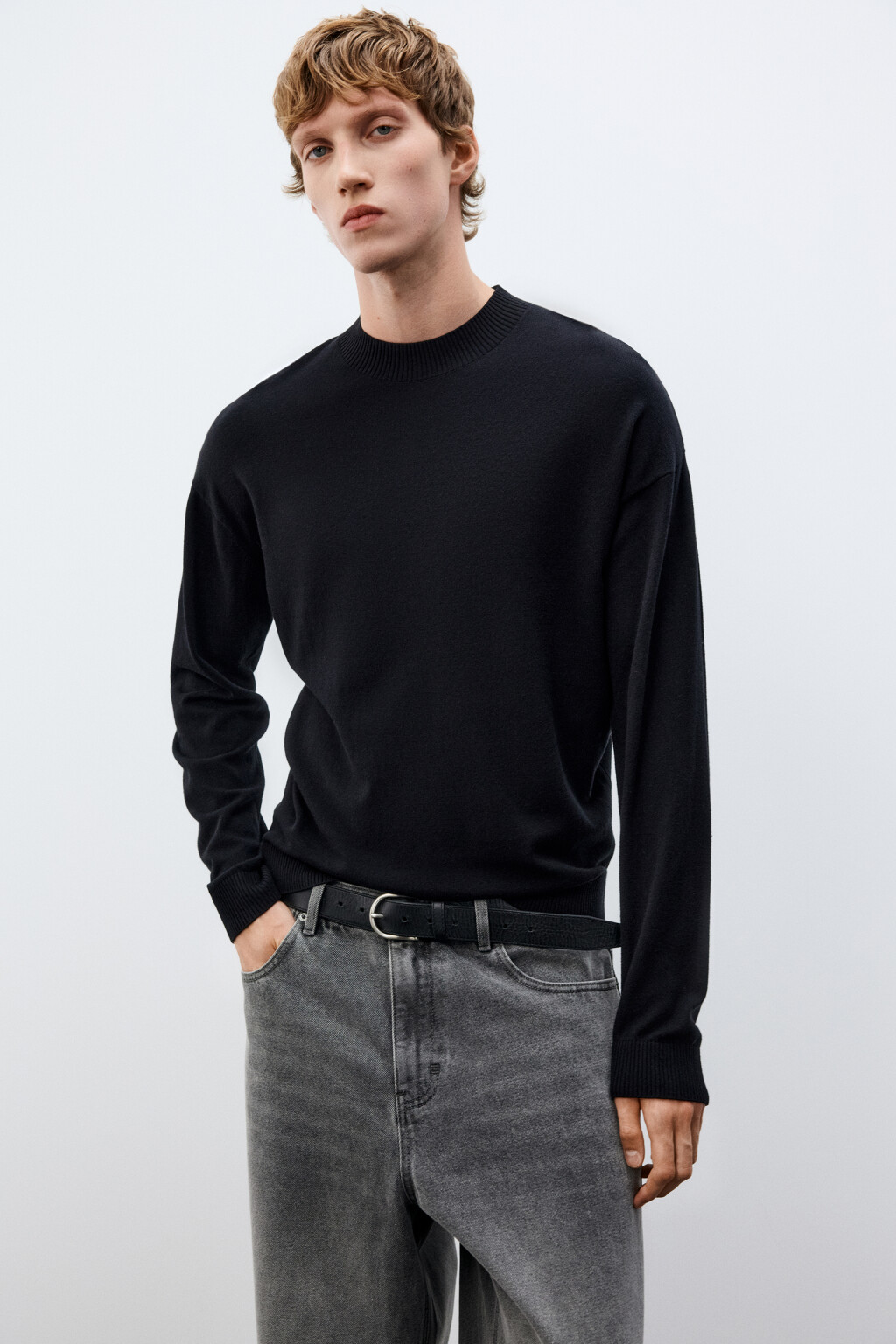 Джемпер тонкий вязаный - цвет черный - 1