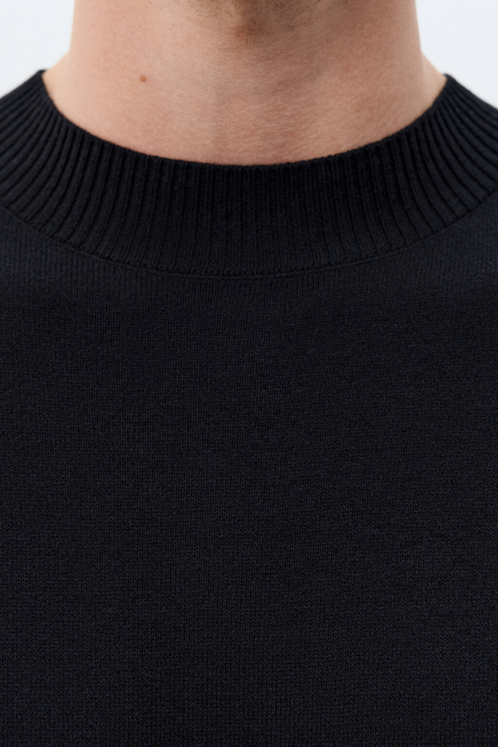 Джемпер тонкий вязаный - цвет черный - 5