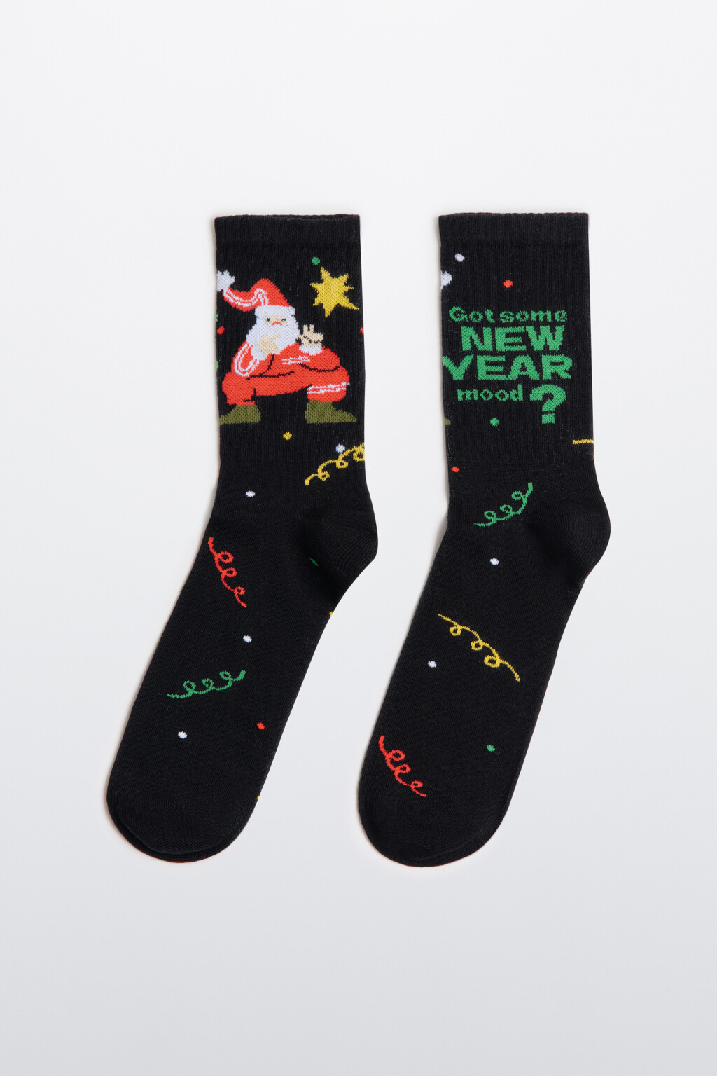 Носки с новогодней вышивкой - цвет черный - 1