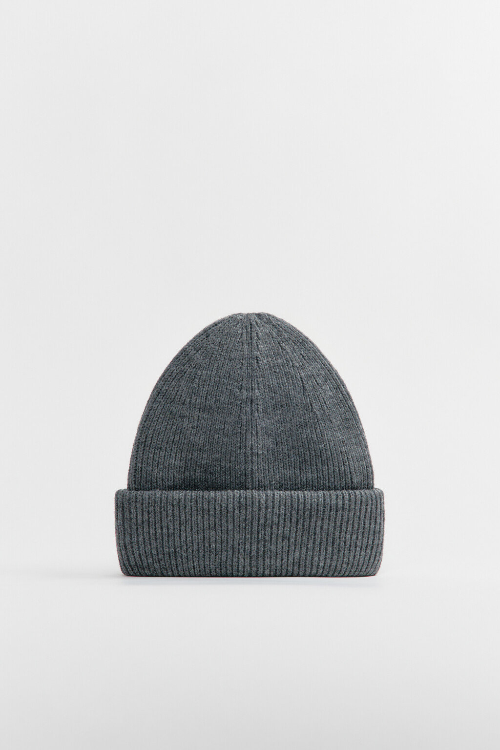 Шапка-бини вязаная в рубчик - цвет серый - 1