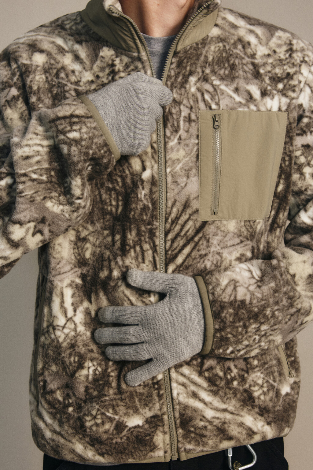 Перчатки из вязаного трикотажа - цвет серый - 1