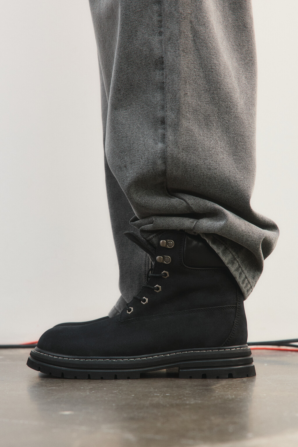 Ботинки кожаные с утеплением - цвет черный - 2