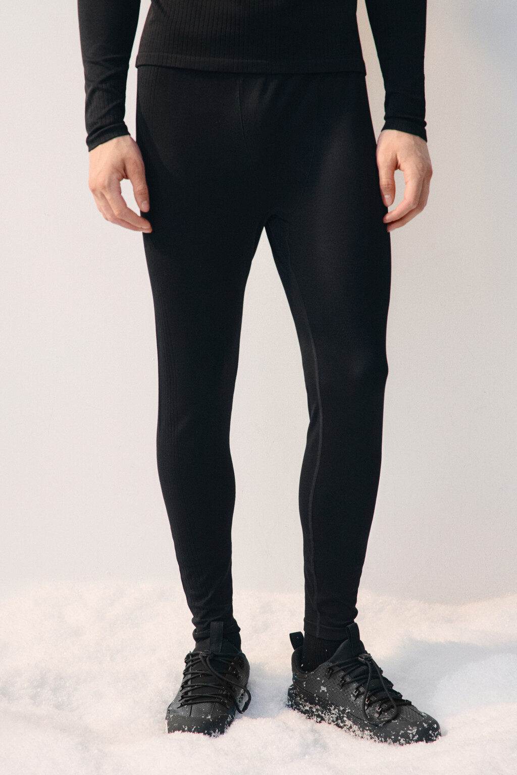 Леггинсы спортивные бесшовные - цвет черный - 3