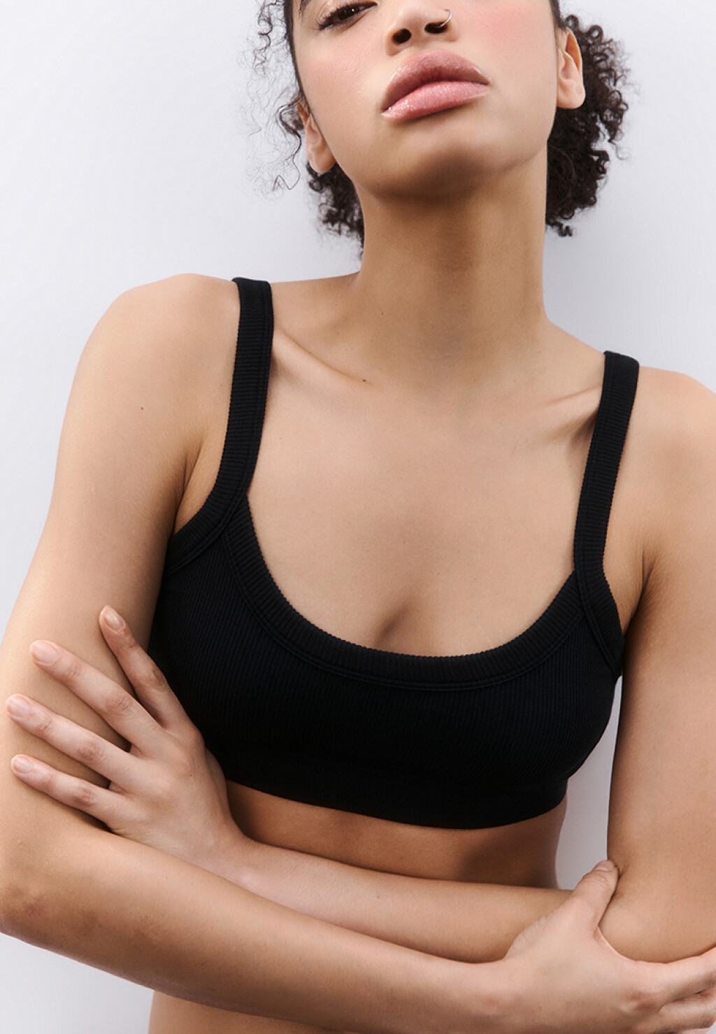 Бюстгальтер-топ бесшовный в рубчик - цвет черный - 6
