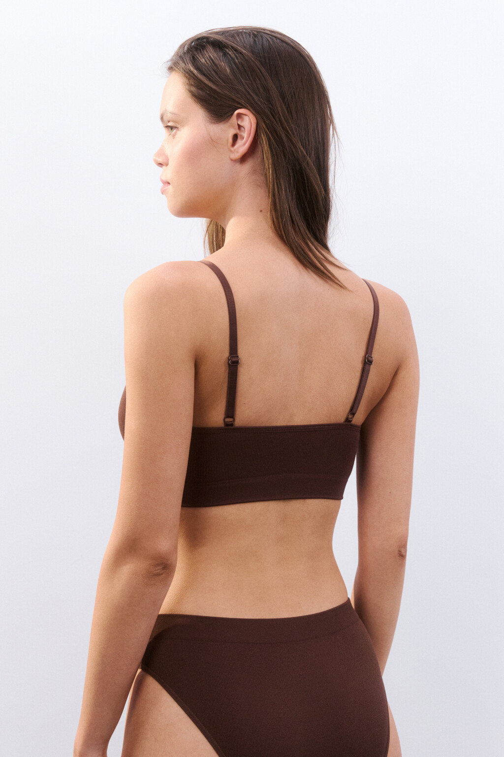 Бюстгальтер-топ бесшовный в рубчик - цвет коричневый - 3