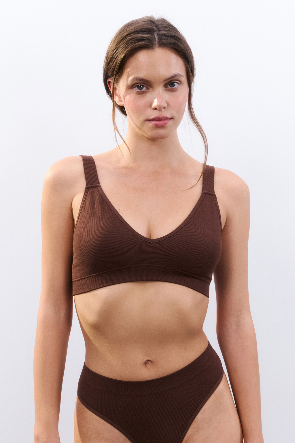 Бюстгальтер-топ бесшовный в рубчик - цвет коричневый - 2