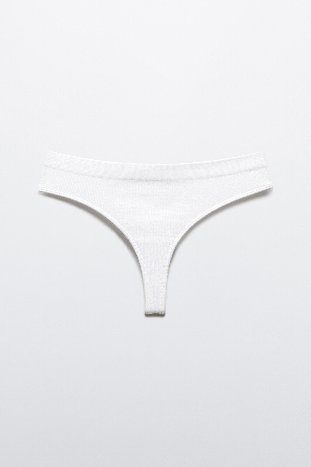 Трусы-танга бесшовные в рубчик - цвет белый - 1