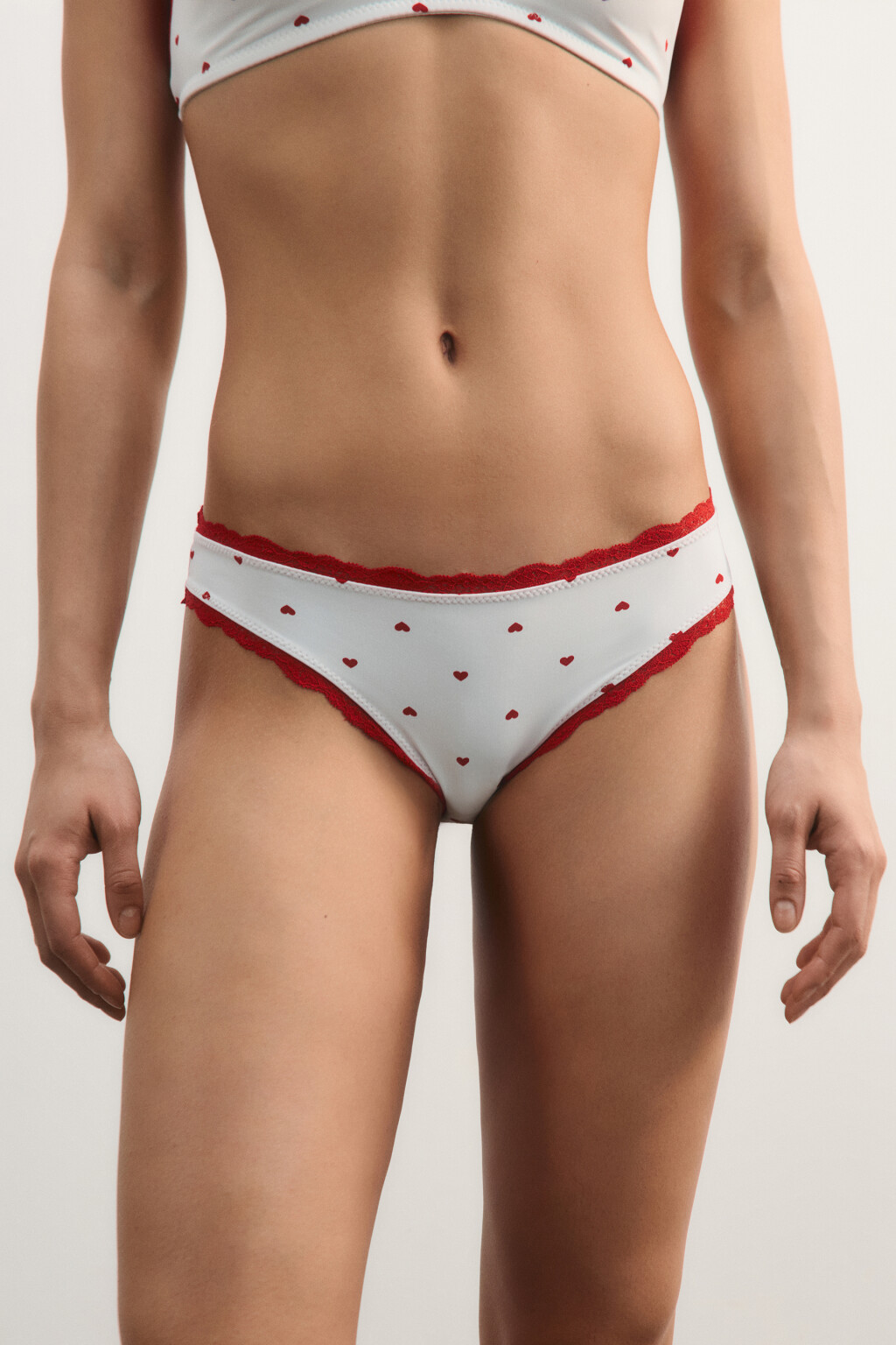 Трусы-слипы с кружевом - цвет красный - 2