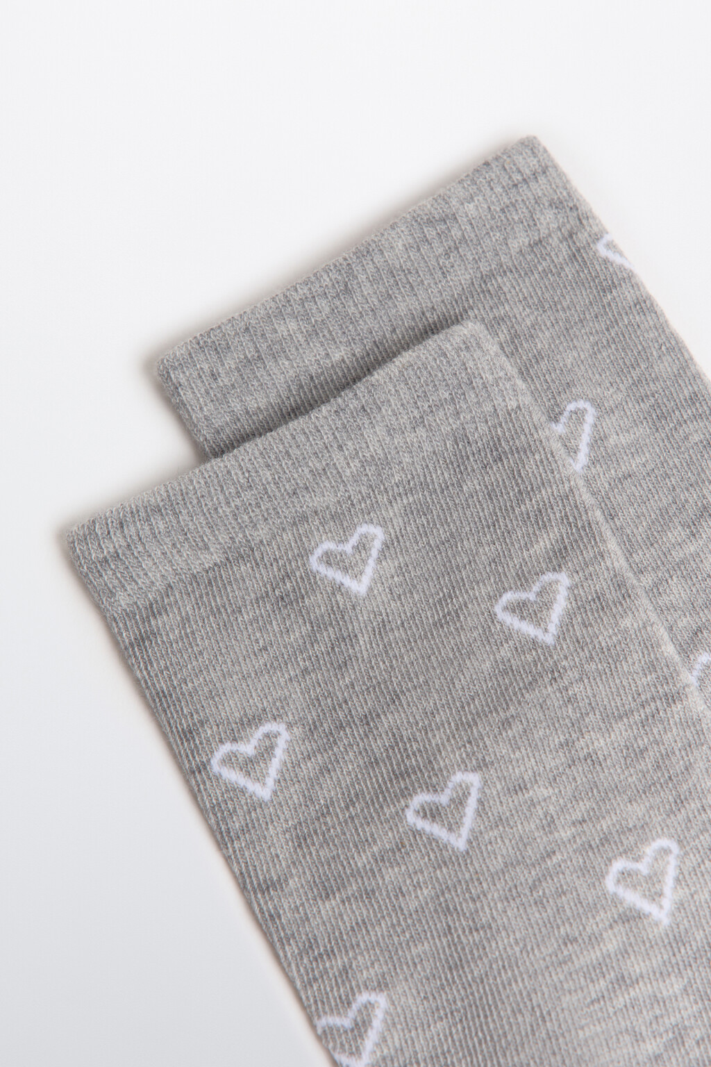 Носки высокие с сердечками - цвет серый - 2