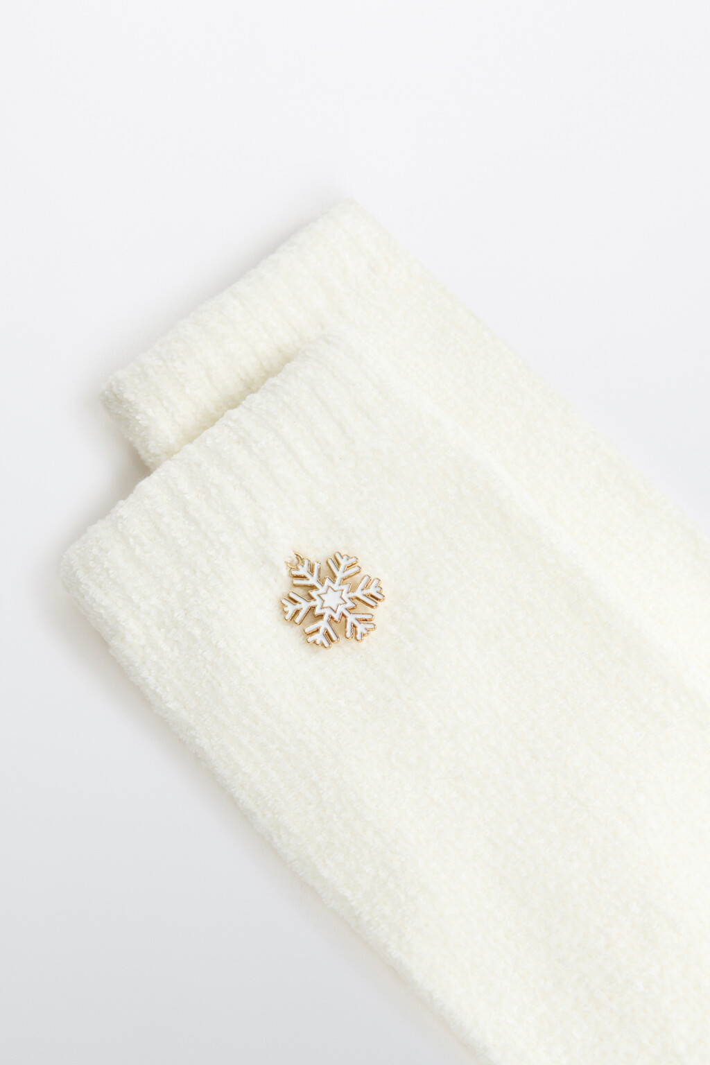 Носки махровые с брошью  - цвет ванильный - 2