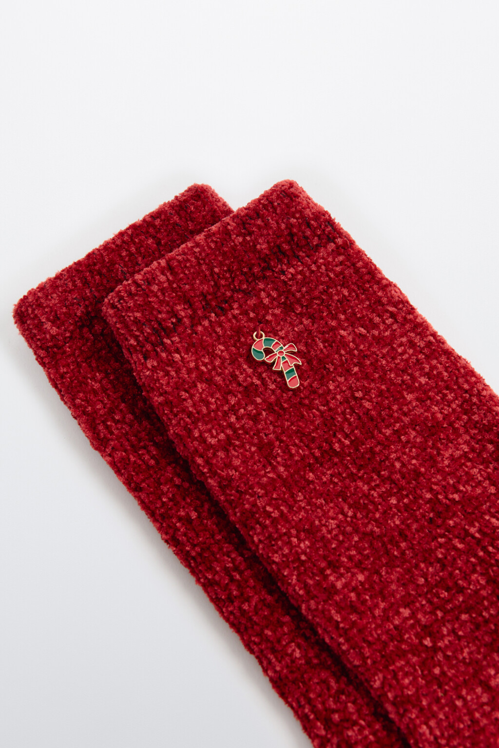 Носки махровые с брошью  - цвет красный - 2
