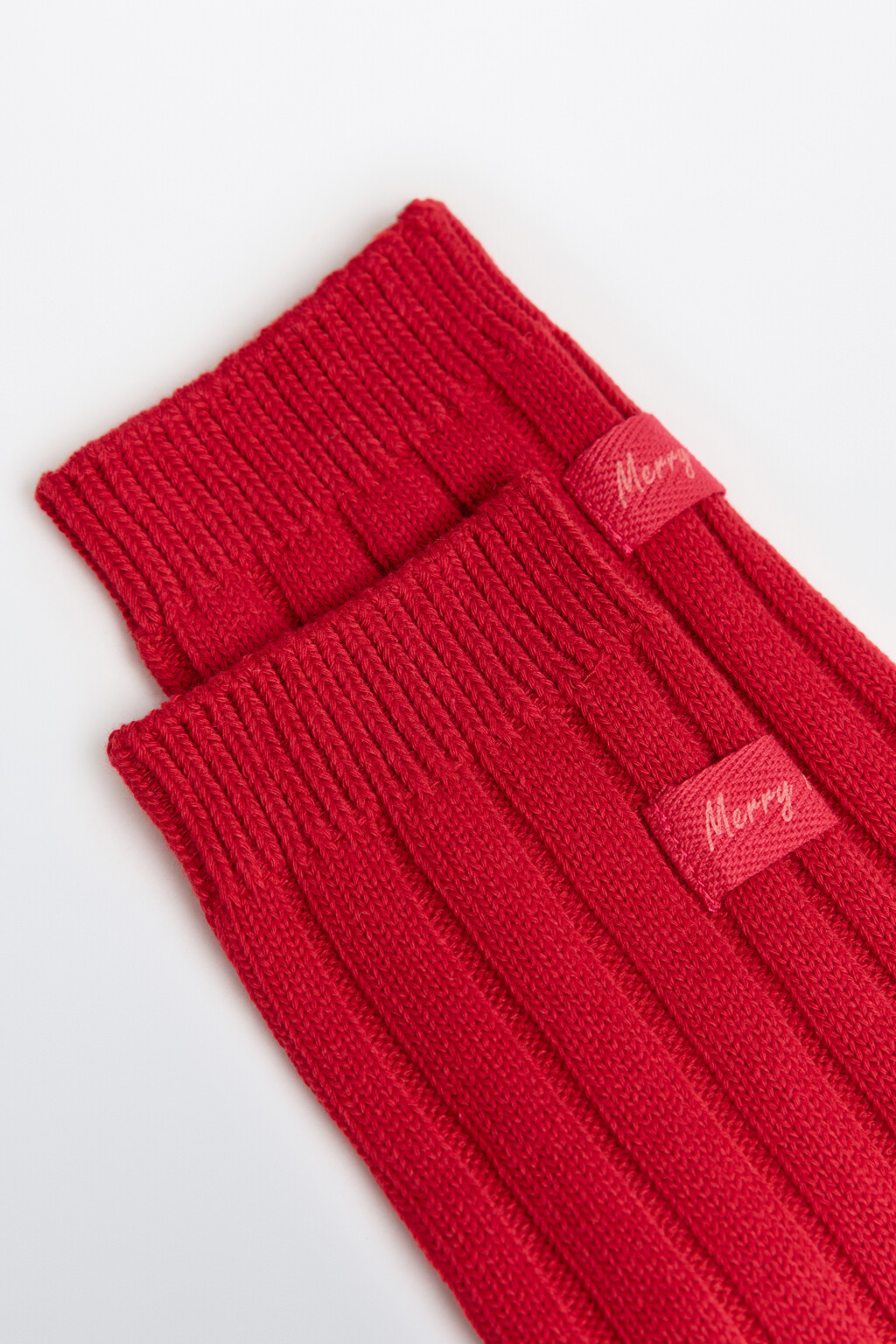 Носки высокие с новогодним патчем - цвет красный - 5
