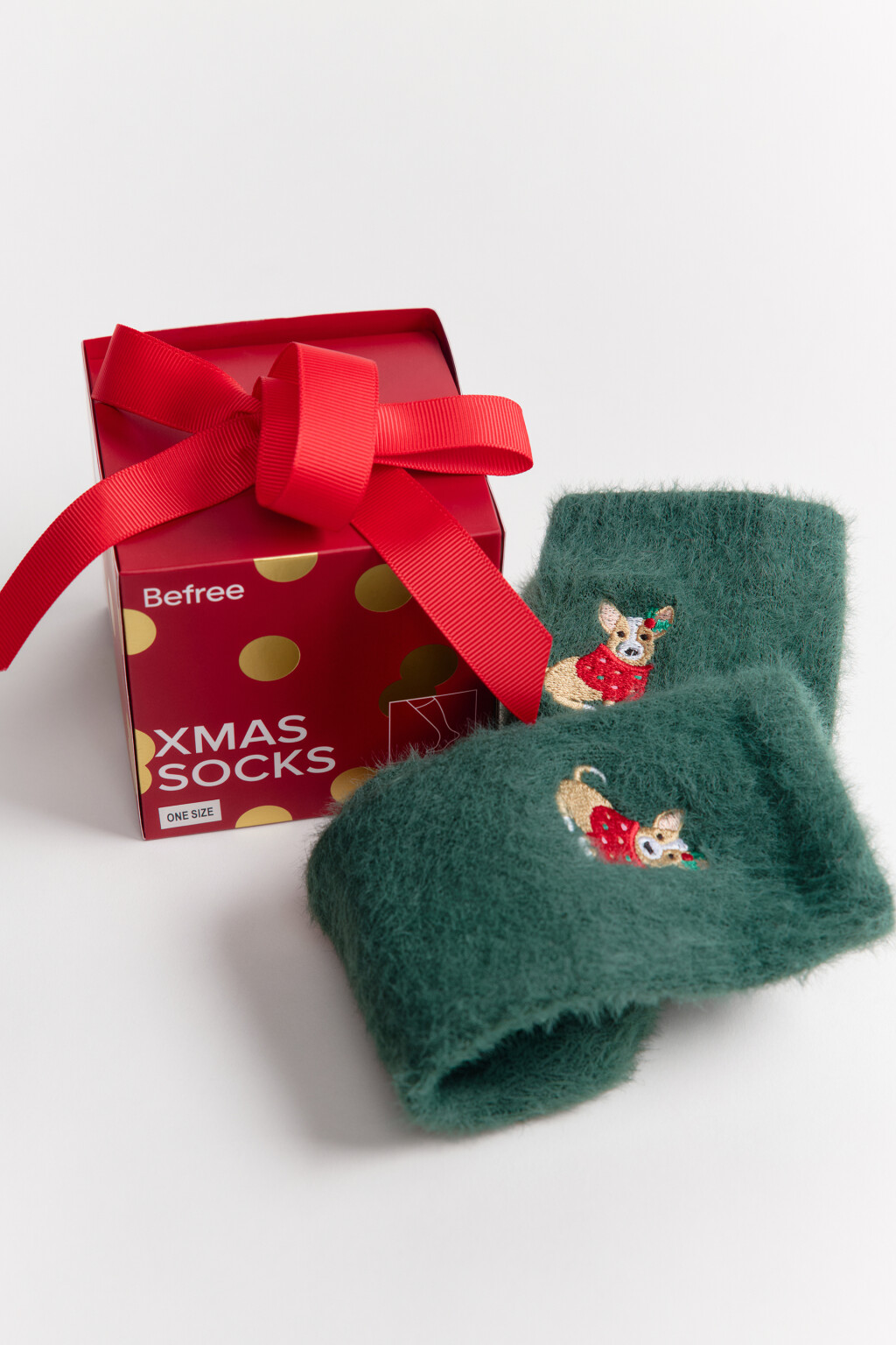 Носки махровые с новогодней вышивкой - цвет зеленый - 2
