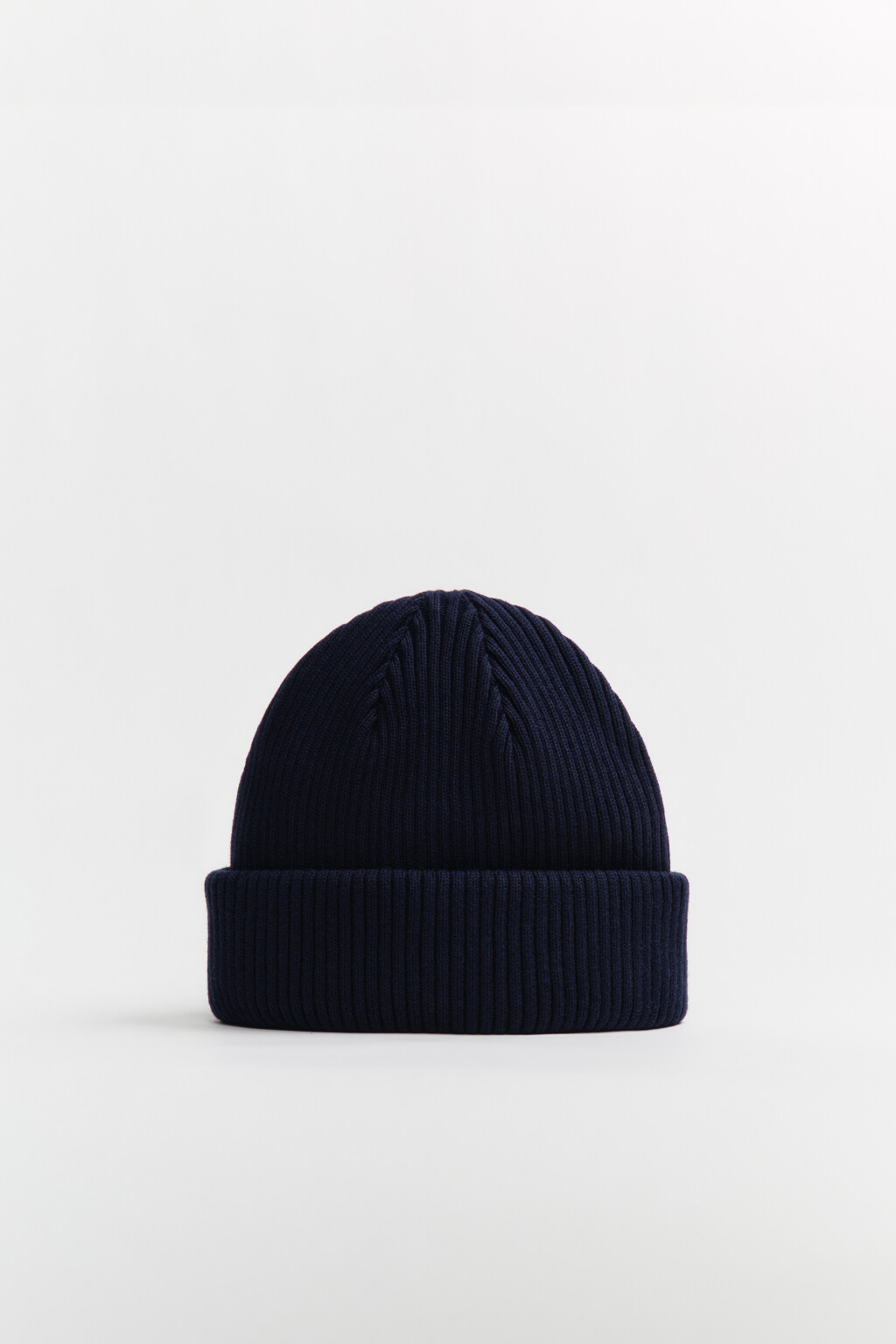 Шапка-бини вязаная в рубчик - цвет синий - 3