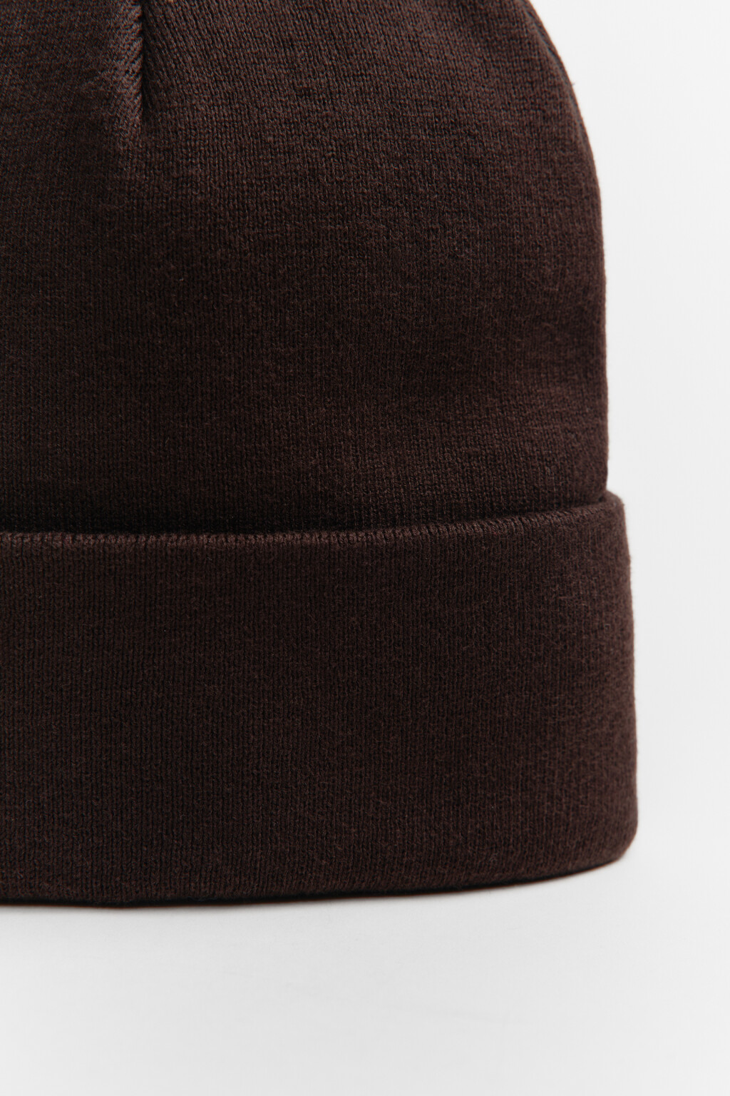 Шапка-бини трикотажная - цвет коричневый - 4