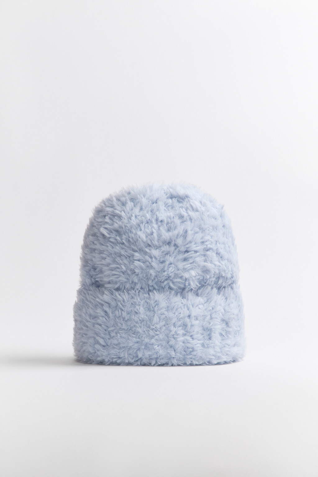 Шапка-бини пушистая с ворсом - цвет голубой - 1