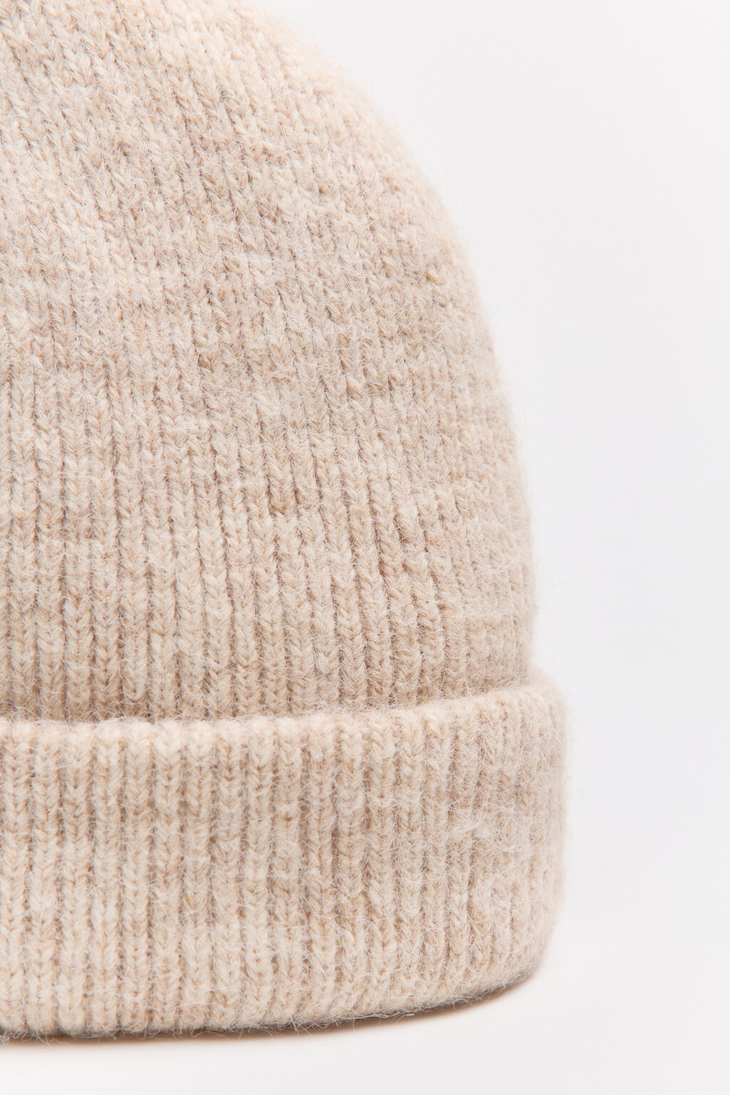 Шапка-бини трикотажная с шерстью - цвет бежевый - 2