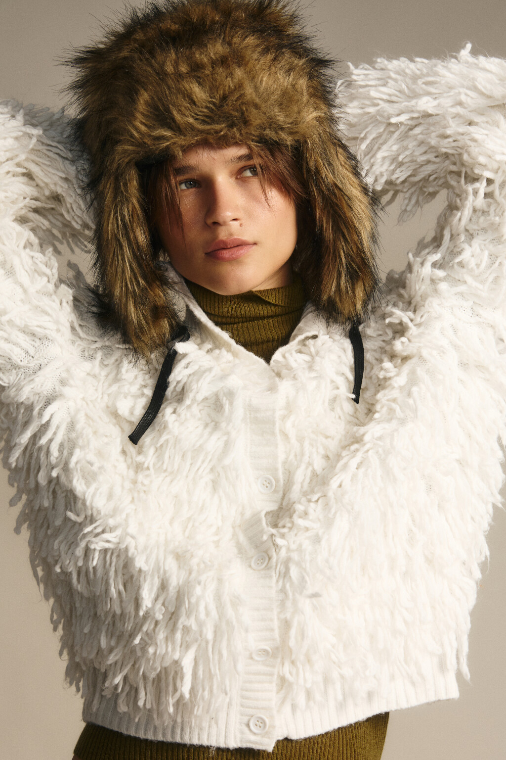 Шапка-ушанка из искусственного меха - цвет мультиколор - 2