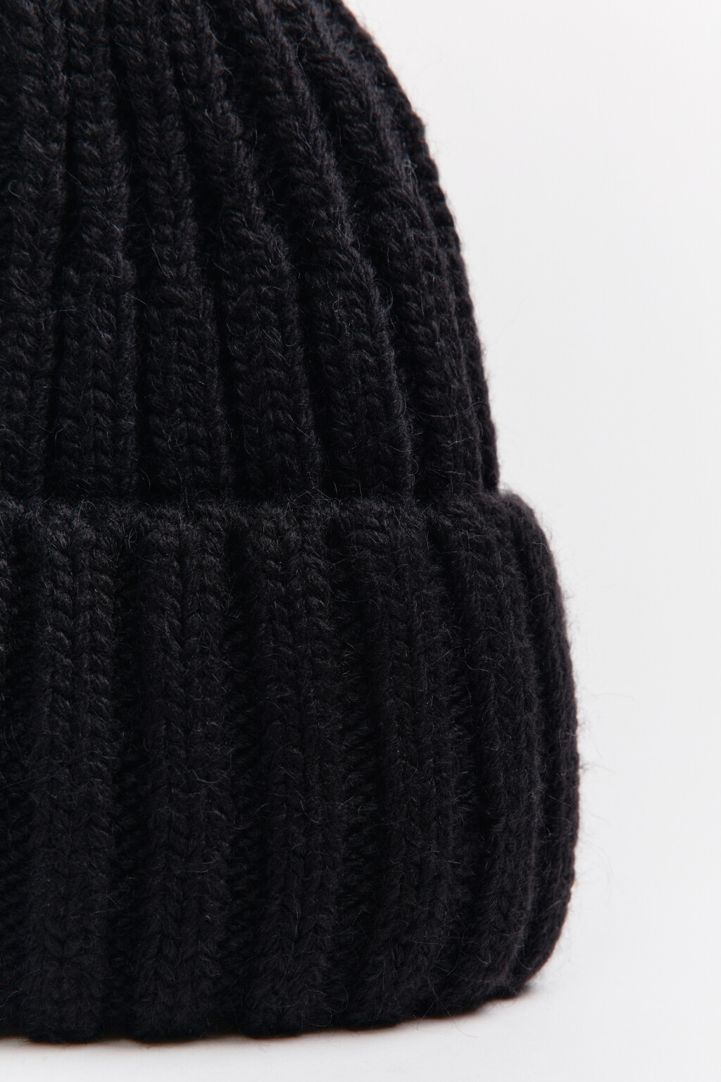 Шапка-бини вязаная утепленная - цвет черный - 4