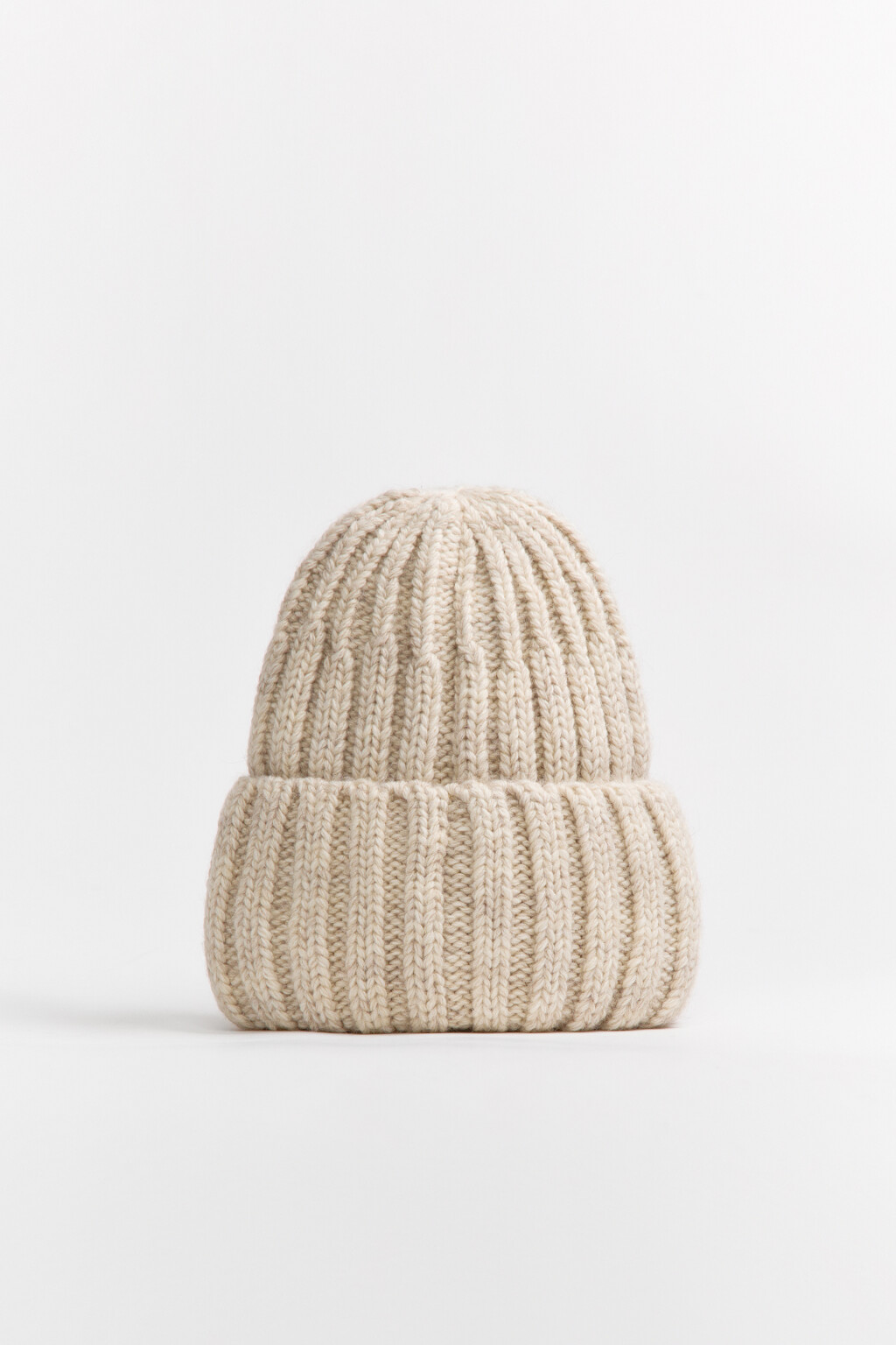 Шапка-бини вязаная утепленная - цвет бежевый - 1