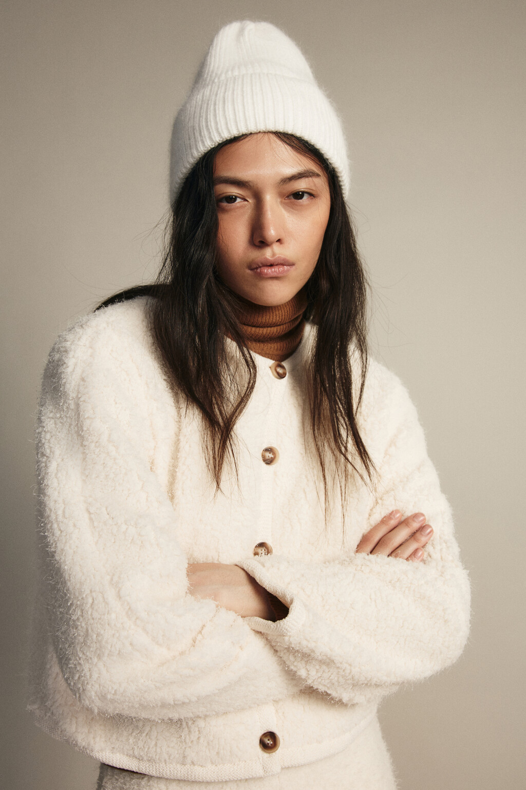 Шапка-бини с ангорской шерстью - цвет молочный - 1