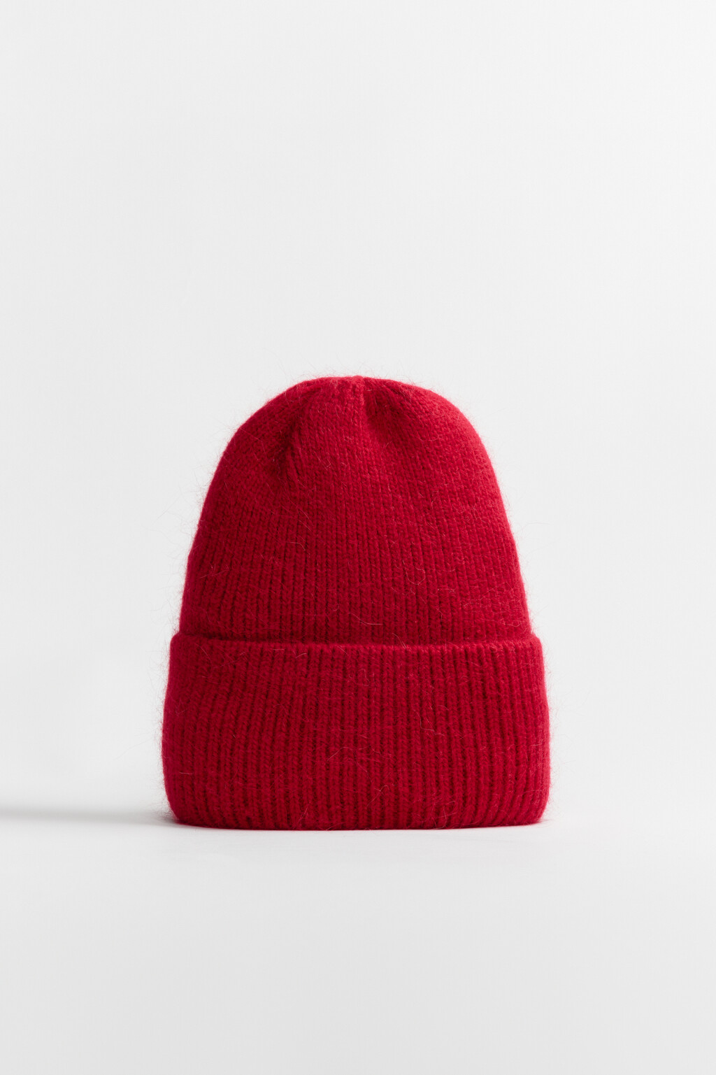 Шапка-бини с ангорской шерстью - цвет красный - 3