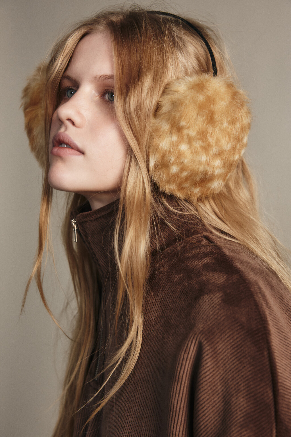 Наушники меховые с оленьим принтом - цвет мультиколор - 1