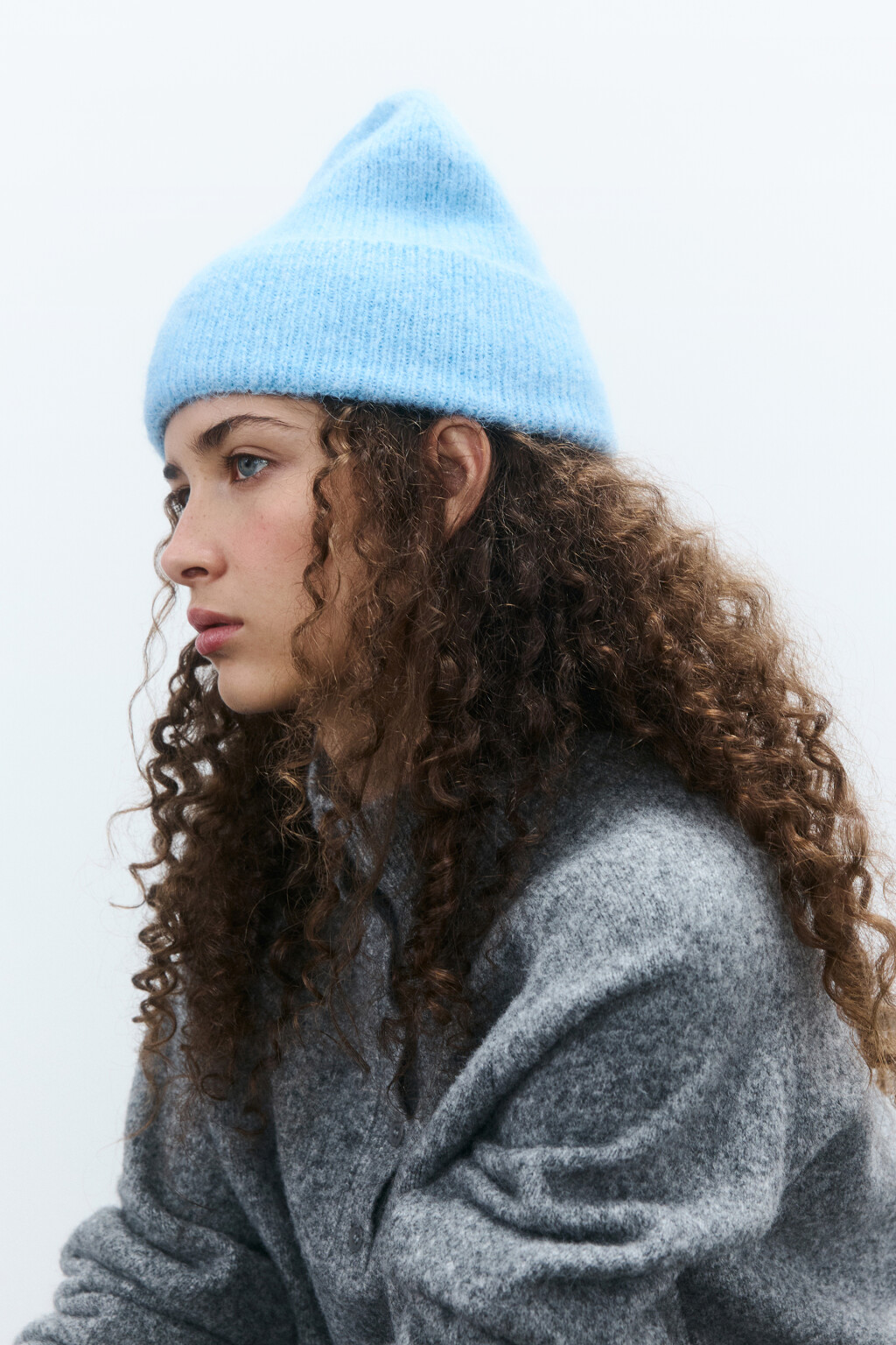 Шапка-бини вязаная с шерстью - цвет голубой - 3