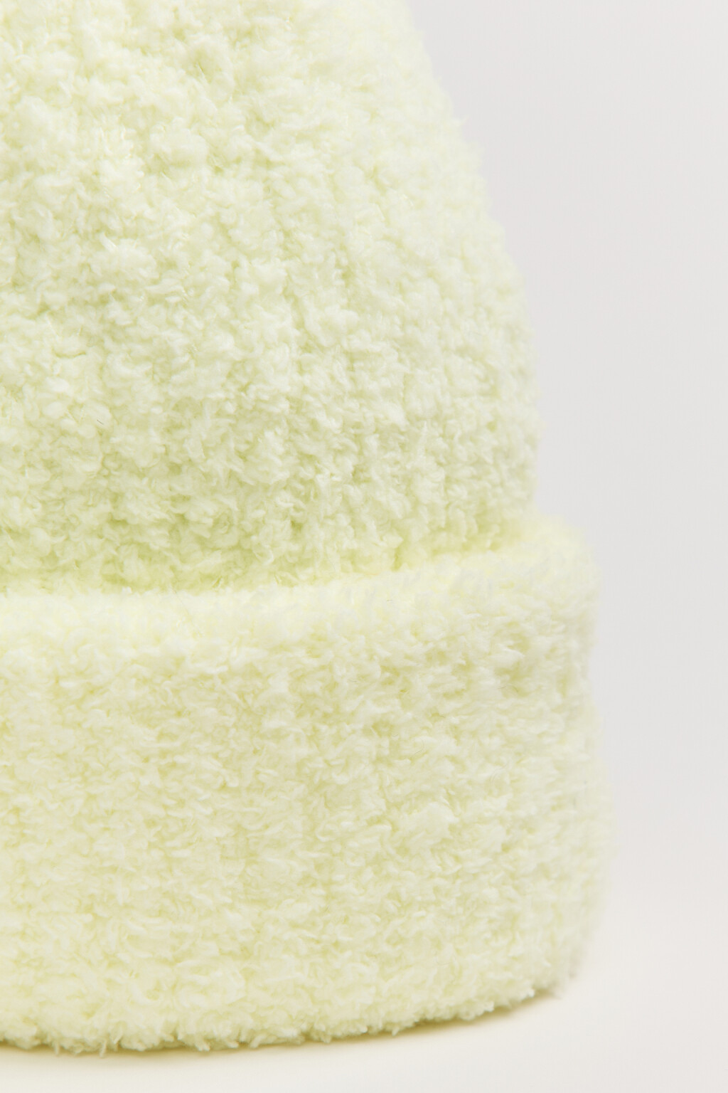 Шапка-бини махровая в рубчик - цвет желтый - 2