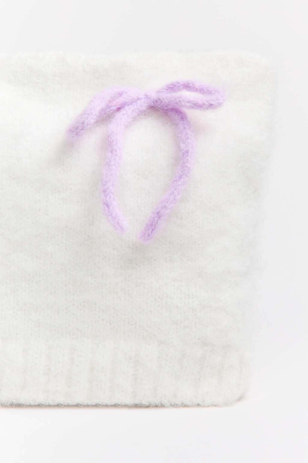Шапка с ушками и бантиками - цвет молочный - 2