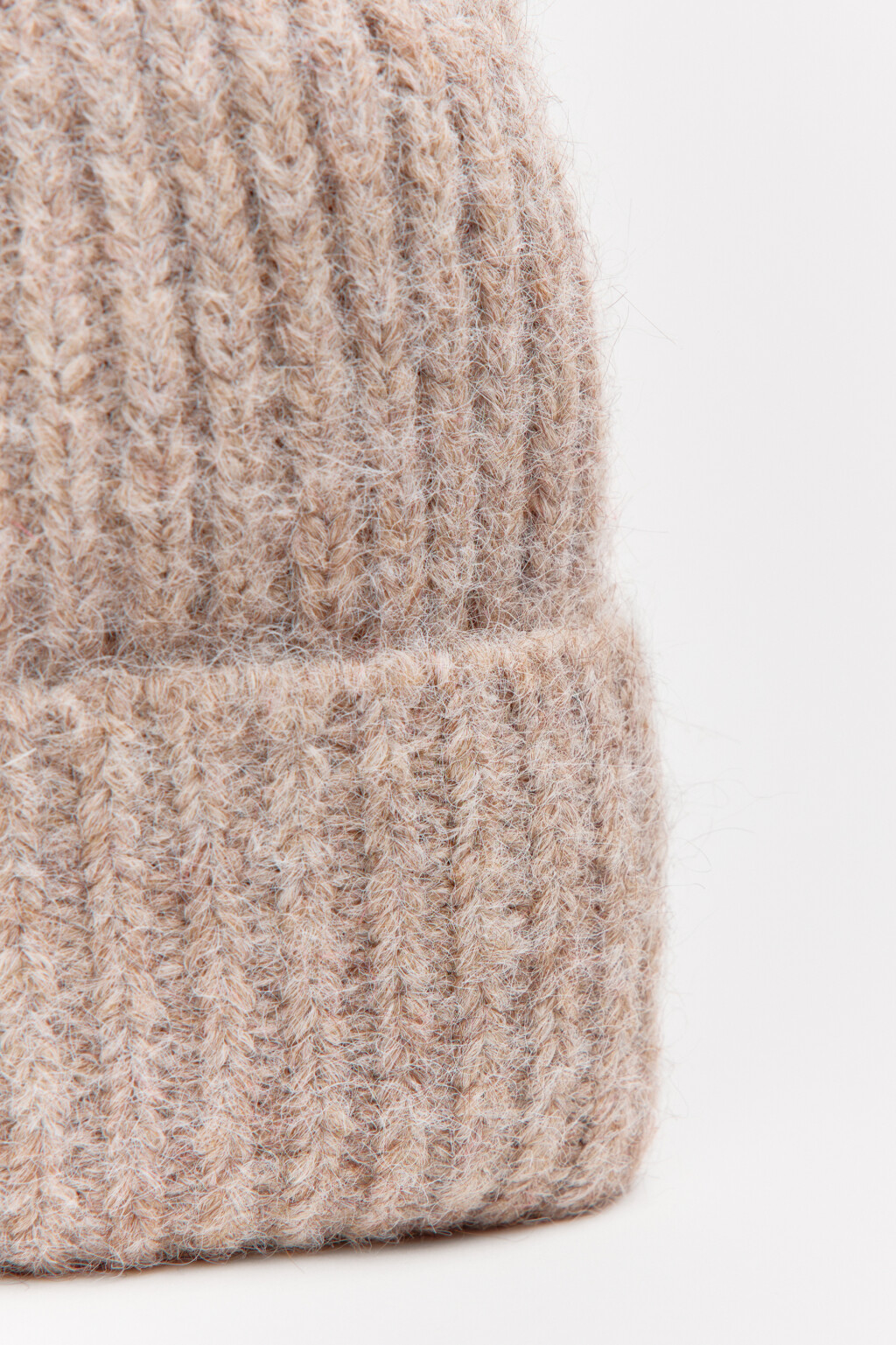 Шапка-бини вязаная с шерстью - цвет бежевый - 2