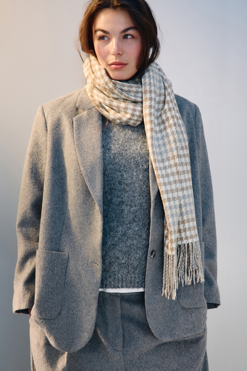 Шарф с принтом гусиная лапка - цвет бежевый - 2