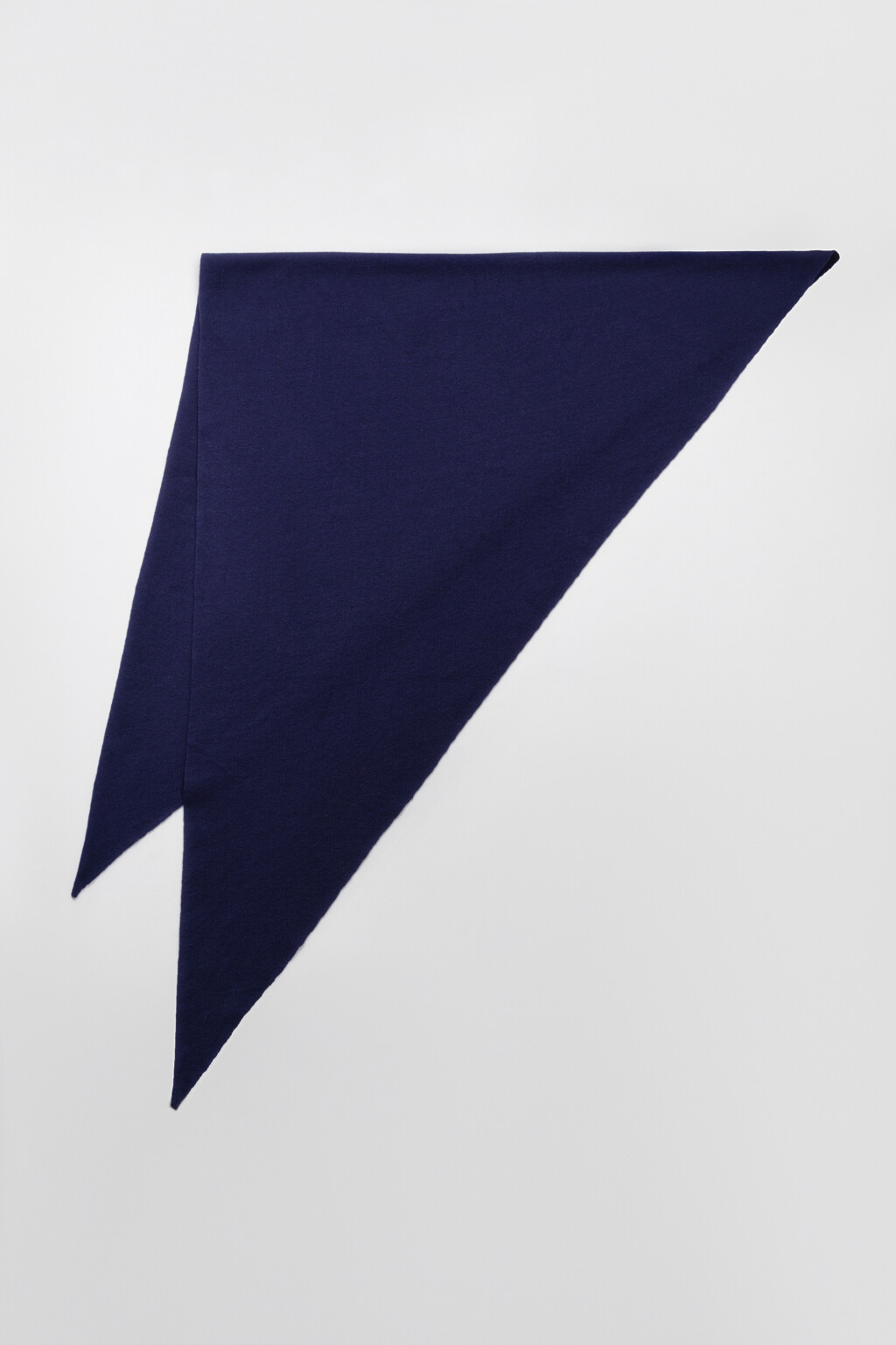 Косынка тонкая вязаная - цвет синий - 3