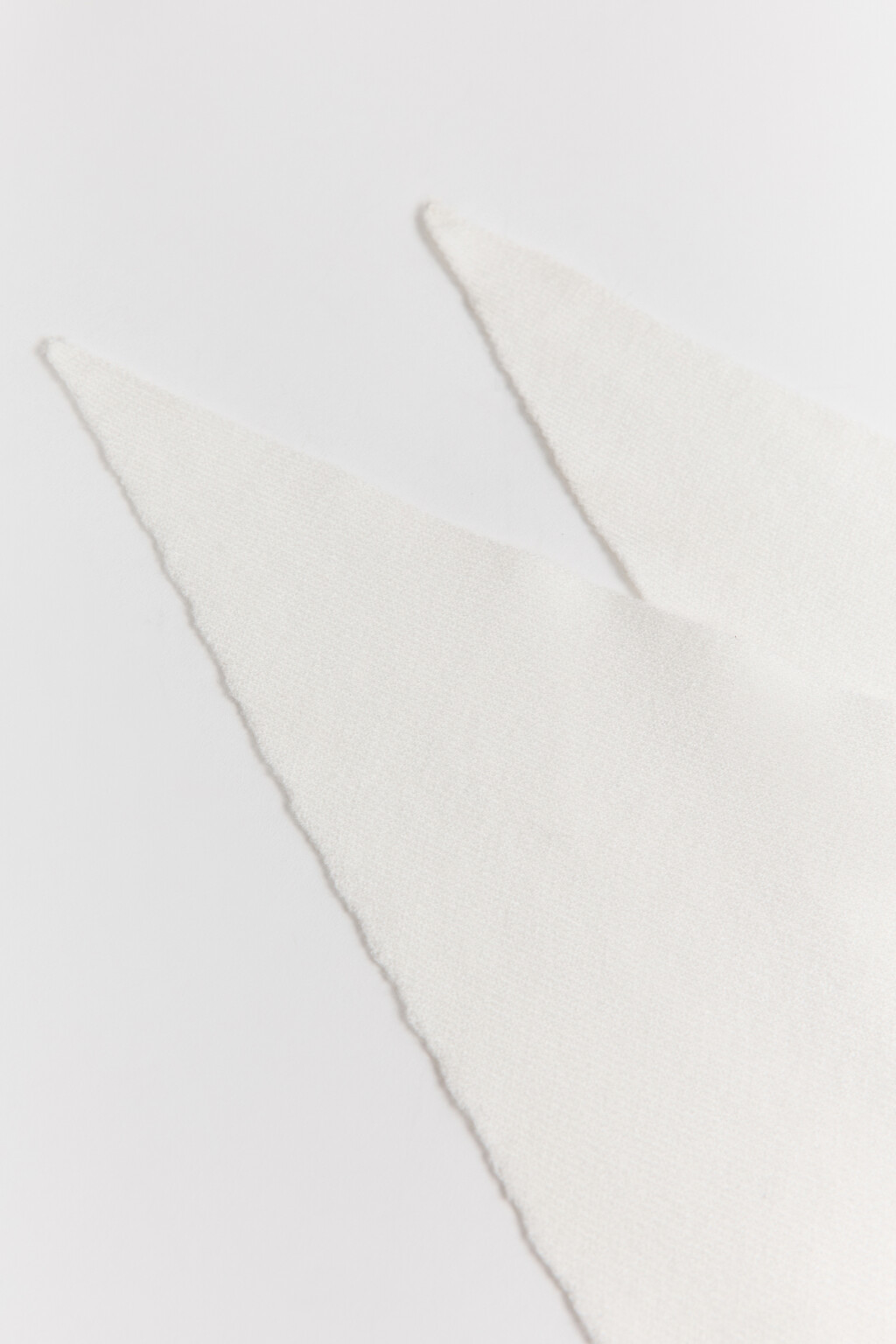 Косынка тонкая вязаная - цвет молочный - 4