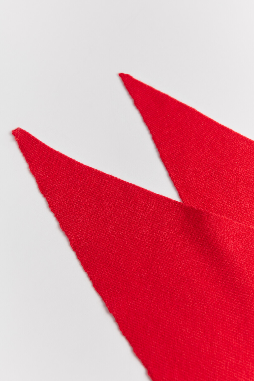 Косынка тонкая вязаная - цвет красный - 2